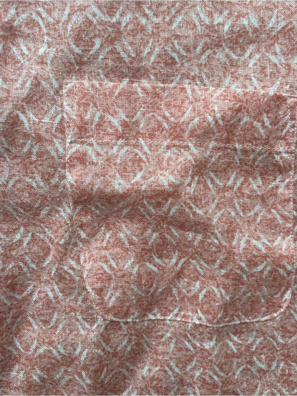 Peter Millar Coral Patterned Short-Sleeve Button-Down Shirt - Picture 4 of 10